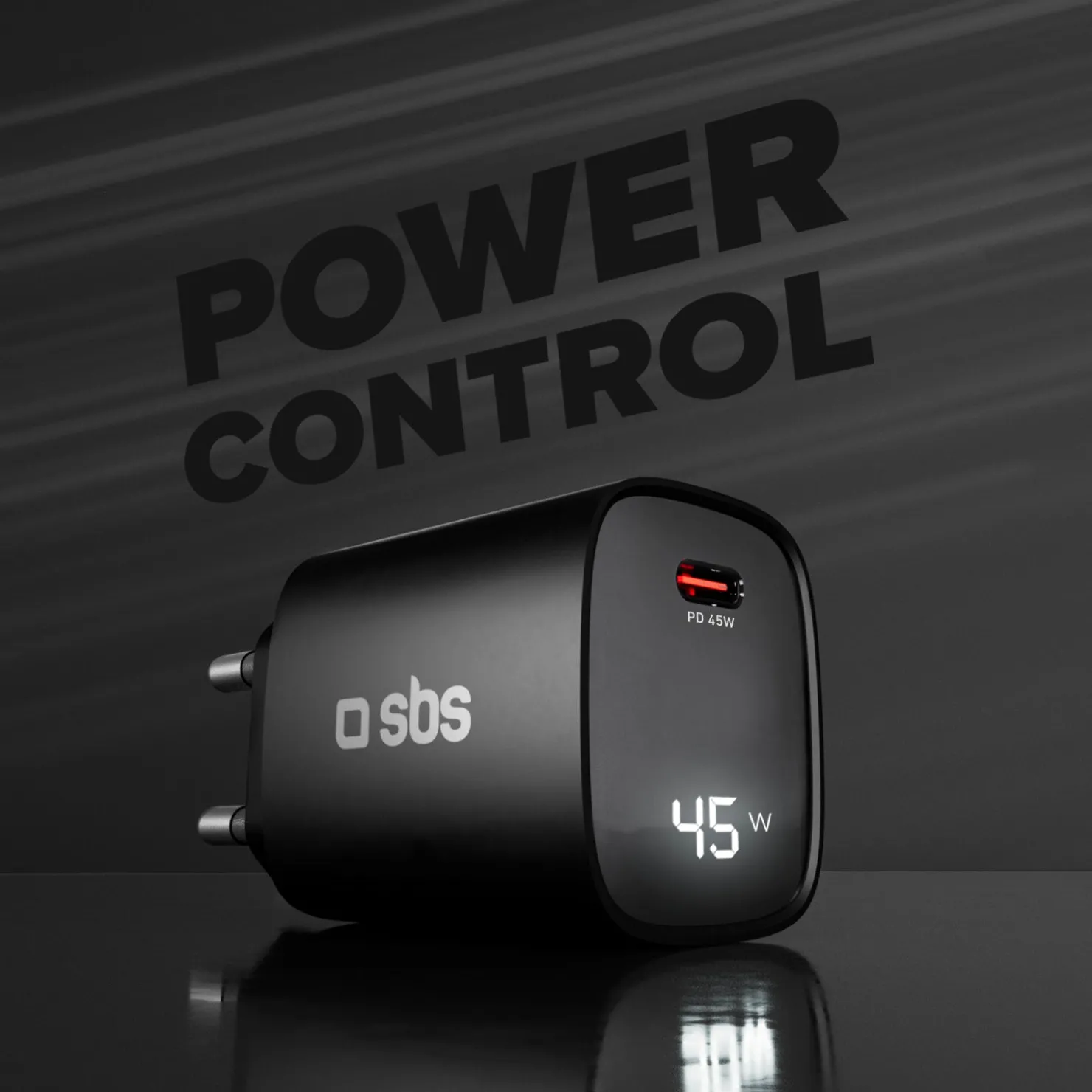 45-Watt-Ladegerät mit integriertem Display|SBS Outlet